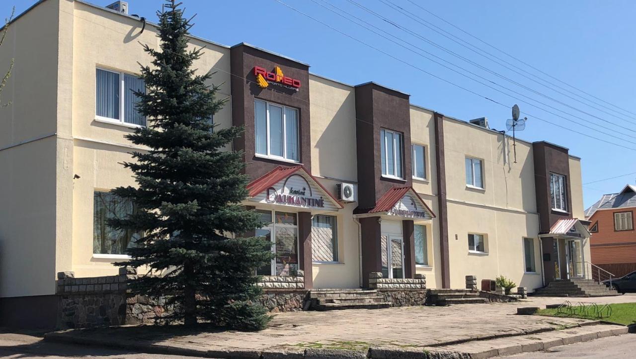 Romeo Vip Apartamentai Panevezys Exterior photo